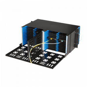 Патч-панель высокой плотности с выдвижными "лезвиями" на 24/48 компактных кассет MCC,  4U/19'', черная